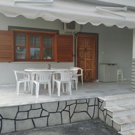 Holiday home Ariana's Orfanion